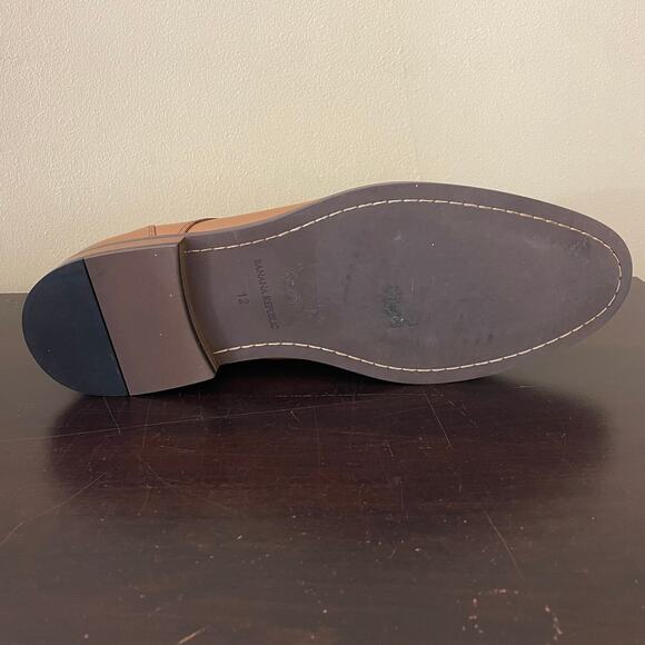 Banana Republic Men's Oxford Leather Dress Shoes - Picture 8 of 8